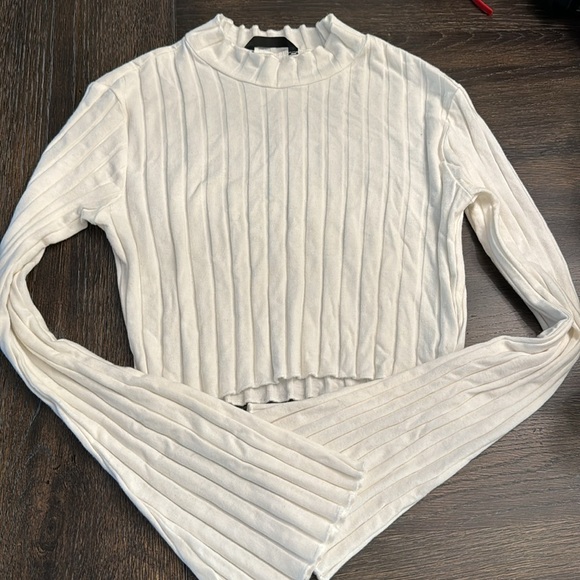 💎White top with flared arms size 2 (XS) - Picture 3 of 3